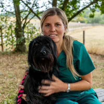 Zoe Blake The Friendly Pet Nurse and Founder of the Respect The Lead Campaign